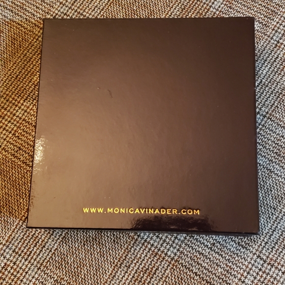 Monica Vinader jewelry holder - Picture 3 of 7